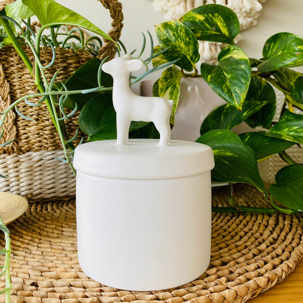 Deer storage jar